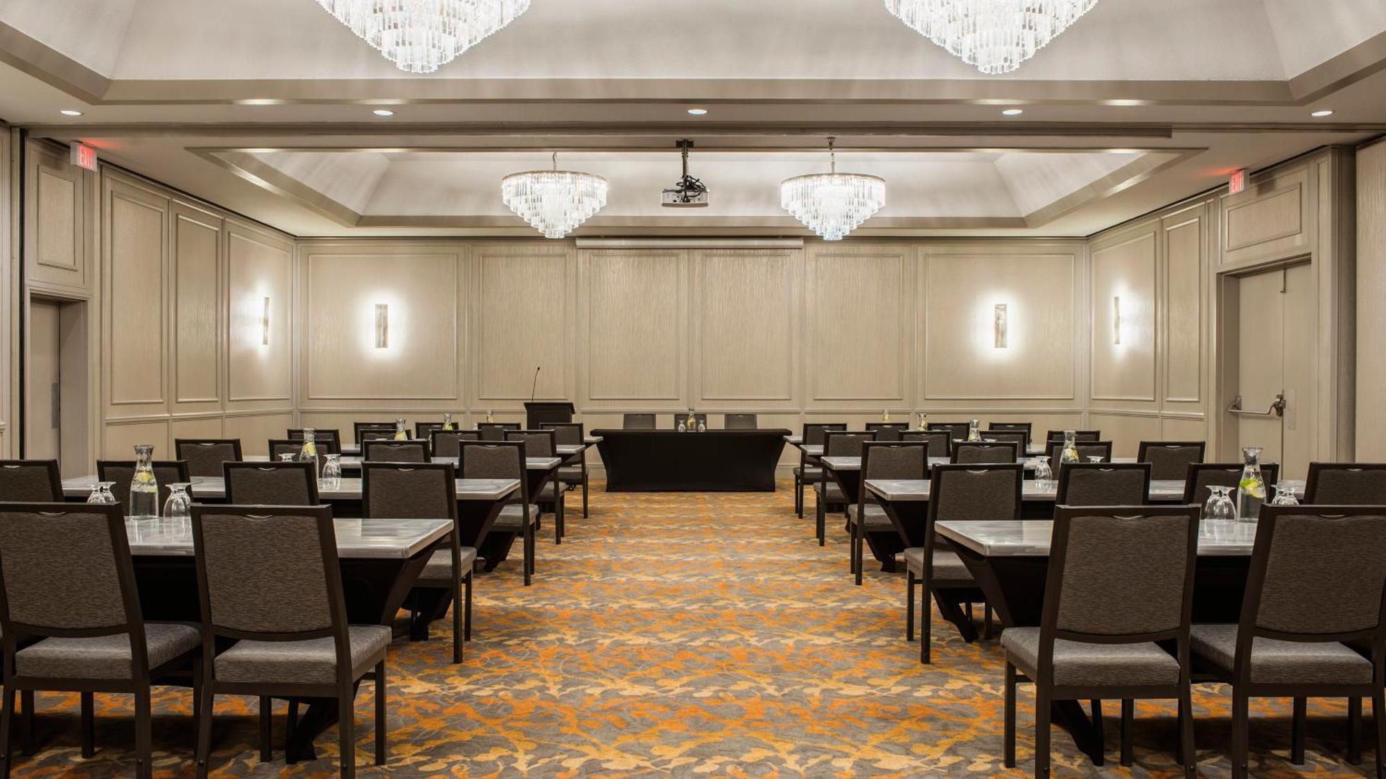 Holiday Inn Winnipeg-South By Ihg Exterior foto
